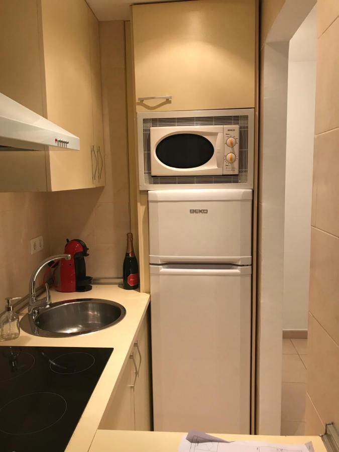 Ilios Apartamentos Málaga Szoba fotó