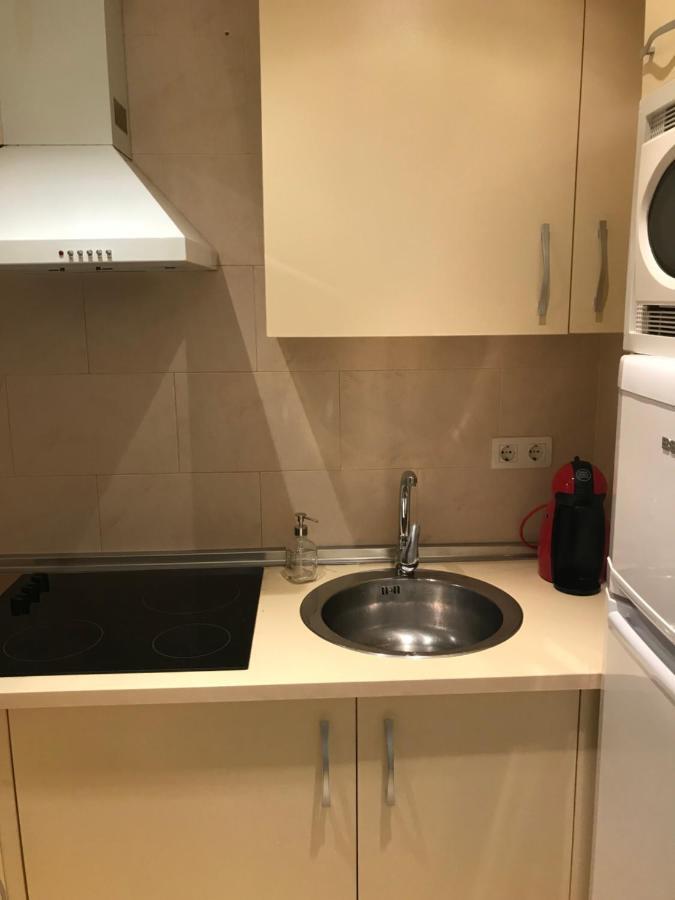 Ilios Apartamentos Málaga Szoba fotó