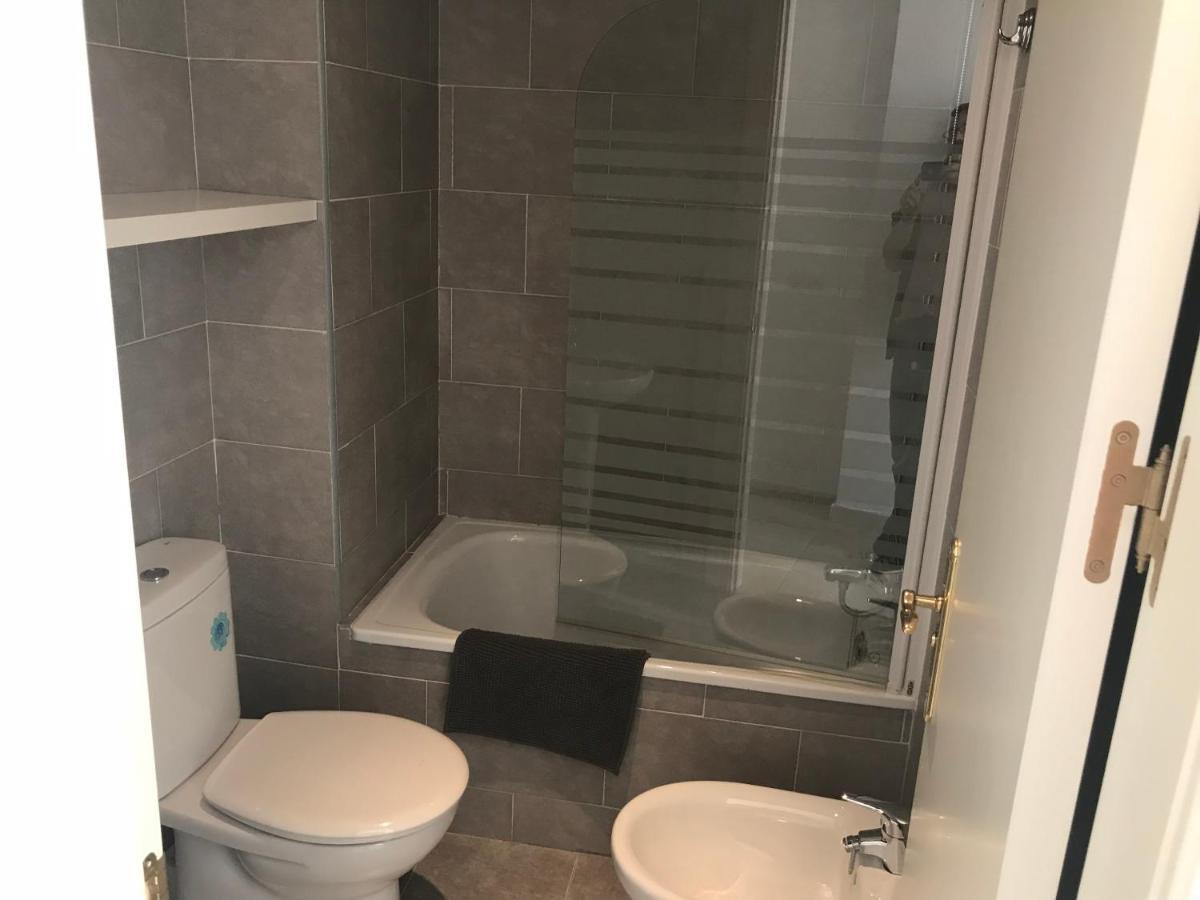 Ilios Apartamentos Málaga Szoba fotó